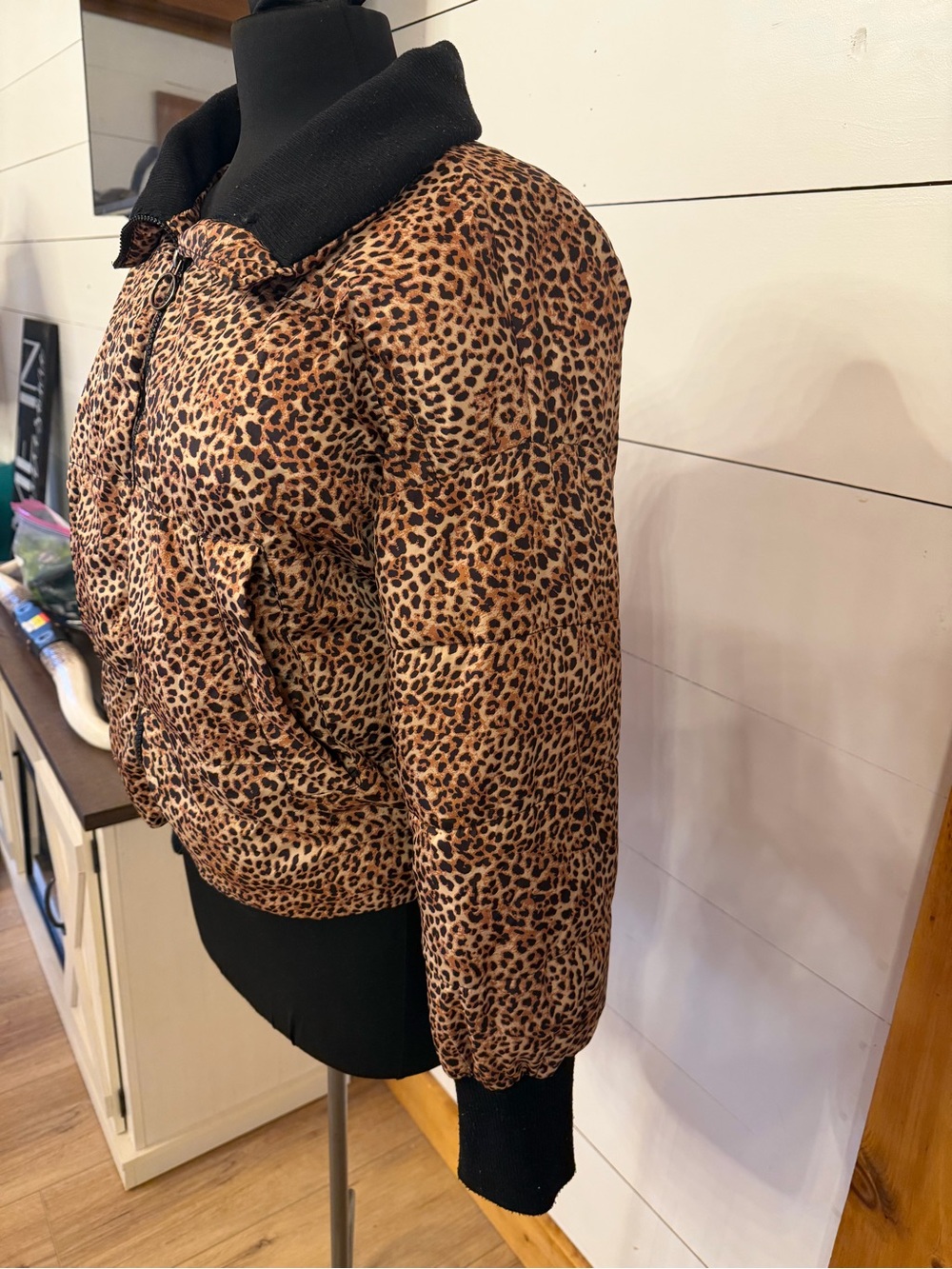 Francesca's Collections Leopard Print Puffer Jacket in Tan and Black